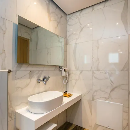 Meli Boutique 4*