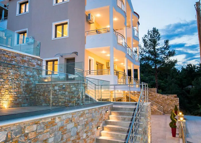 Hotel apartamentowy Meli Boutique 4*